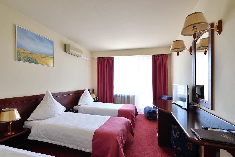 Hotel Delta 3 Tulcea Eksteriør billede