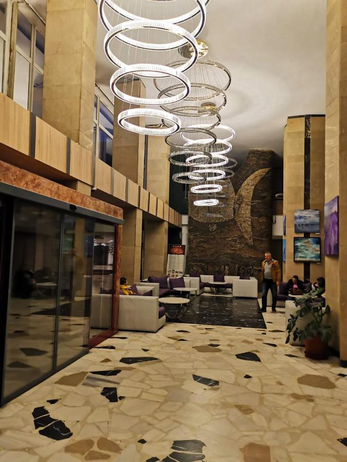 Hotel Delta 3 Tulcea Eksteriør billede