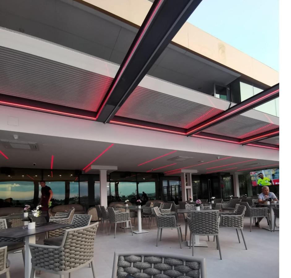 Hotel Delta 3 Tulcea Eksteriør billede