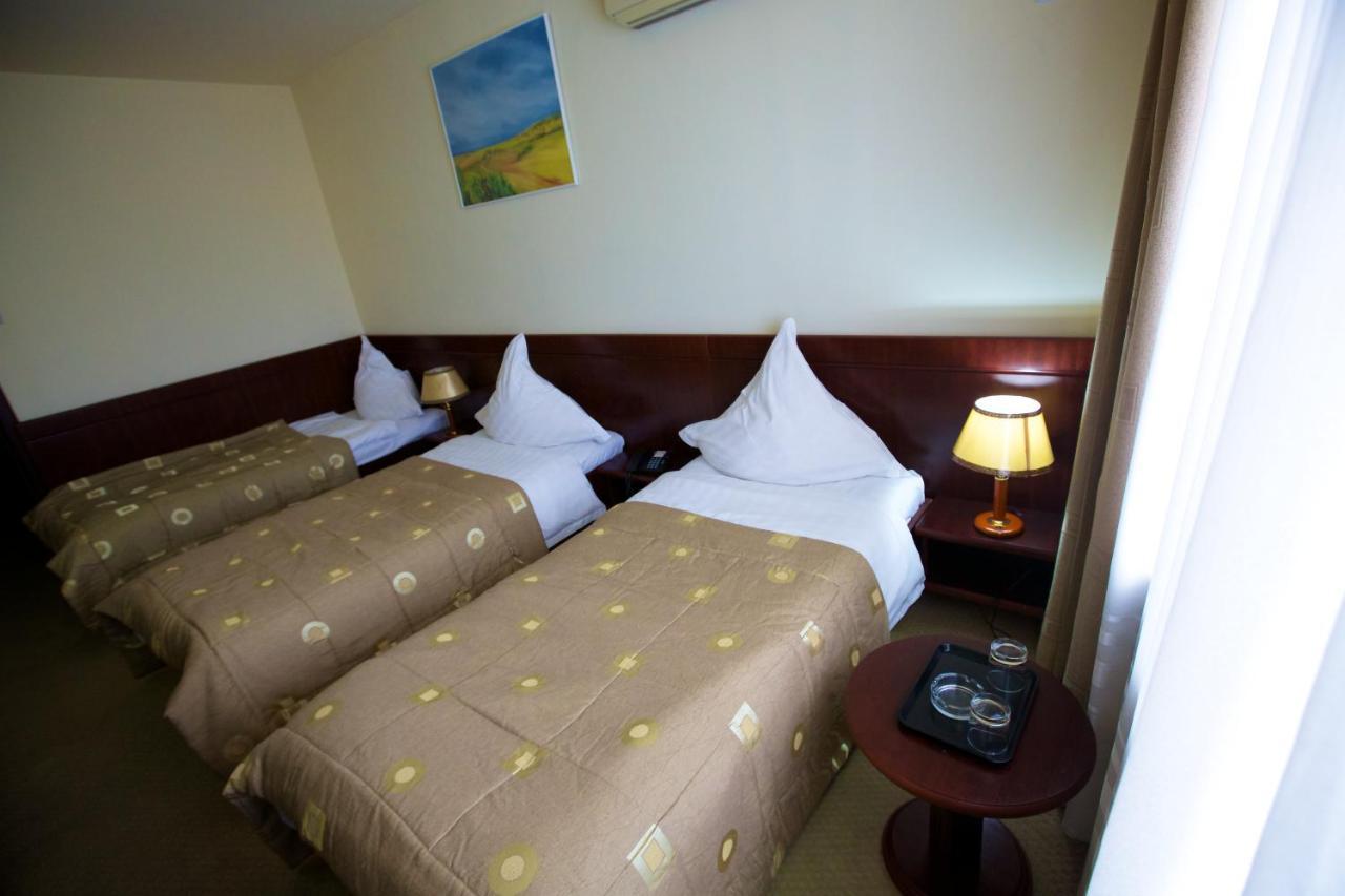 Hotel Delta 3 Tulcea Eksteriør billede